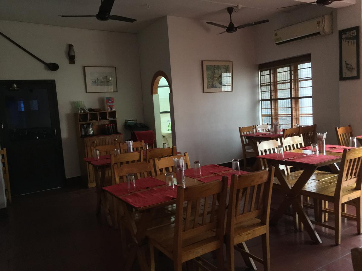 Homestead Hotel Kottayam Exterior photo